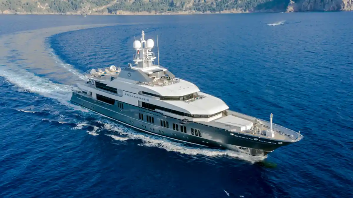 Stella Maris Flybridge